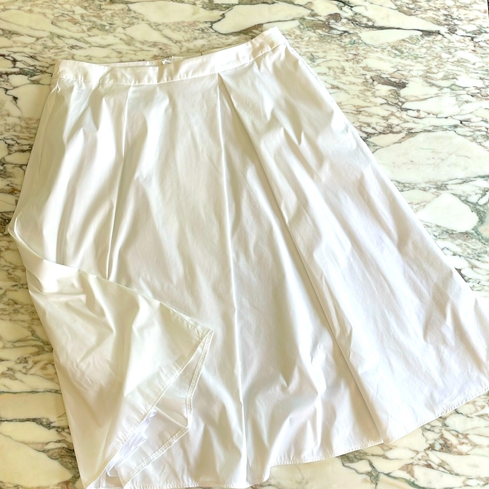 European-Made White lined Midi Skirt -  sz us 16